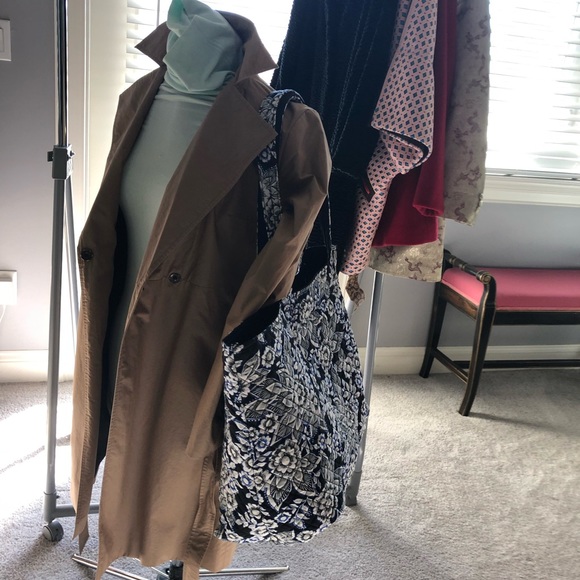 EUC Banana Republic Trench Coat/Jacket - Picture 6 of 8